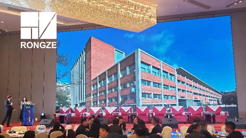 签约香港RZ国际集团公司,共启网站建设新征程